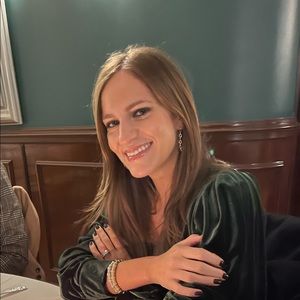 Meet your Posher, Paula